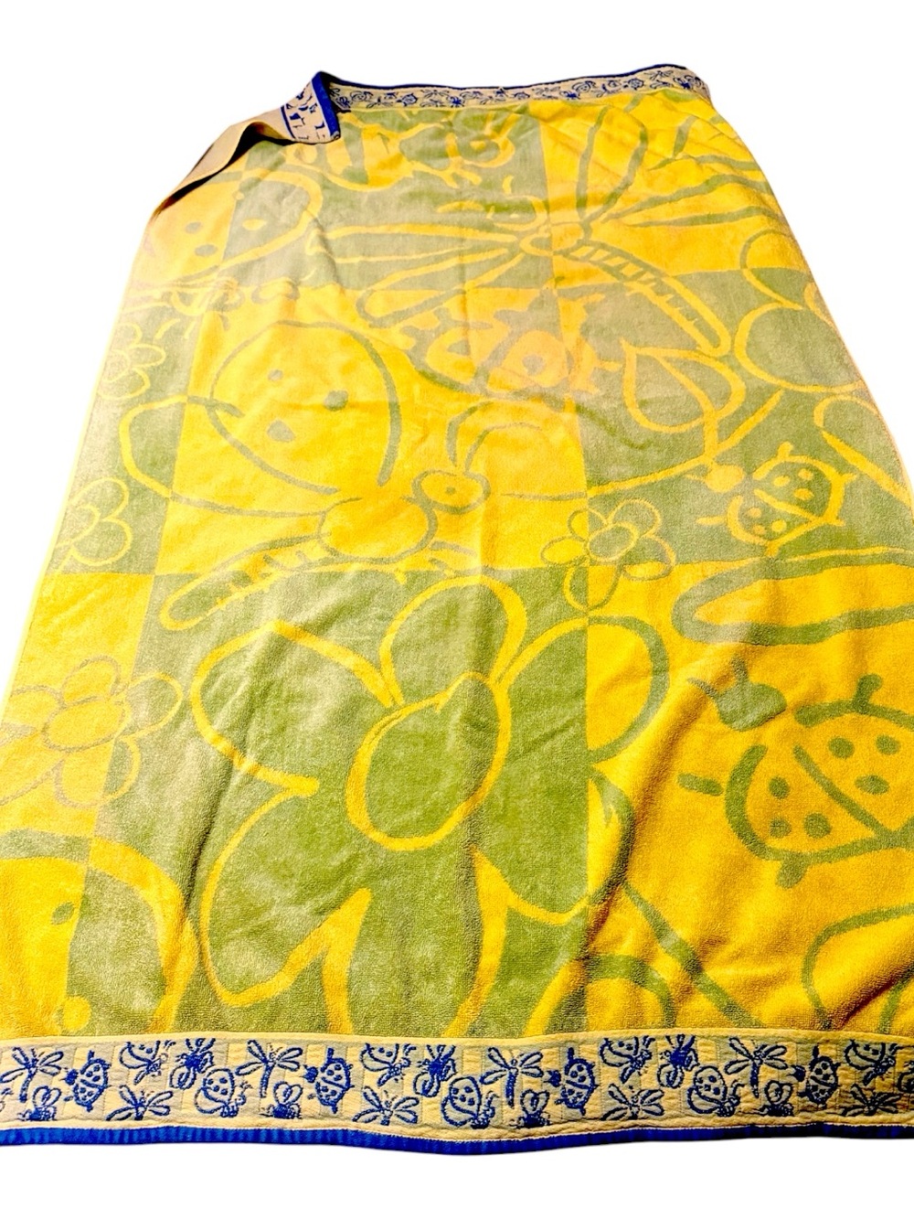 Cecil Saydah Company 90s Oversized Floral Bug Oversized Terrycloth Beach Towel
